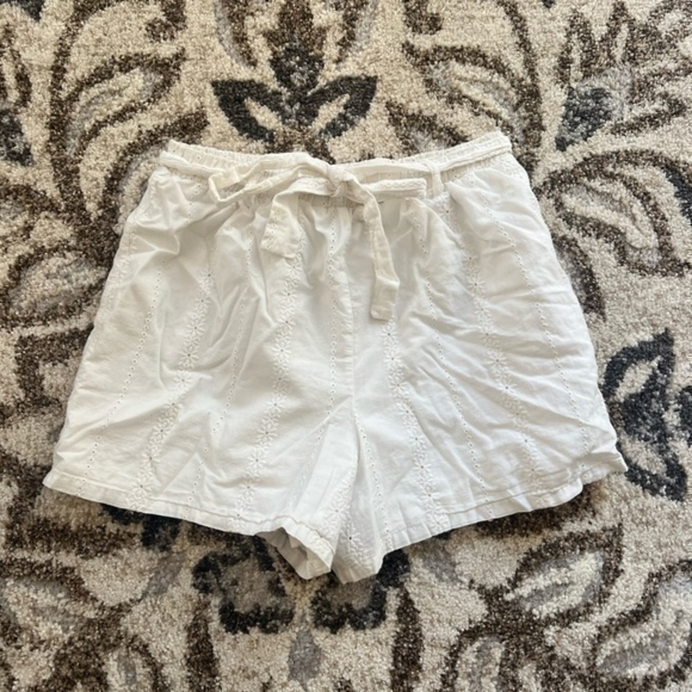 Girls Art Class White Short sz XL 14/16